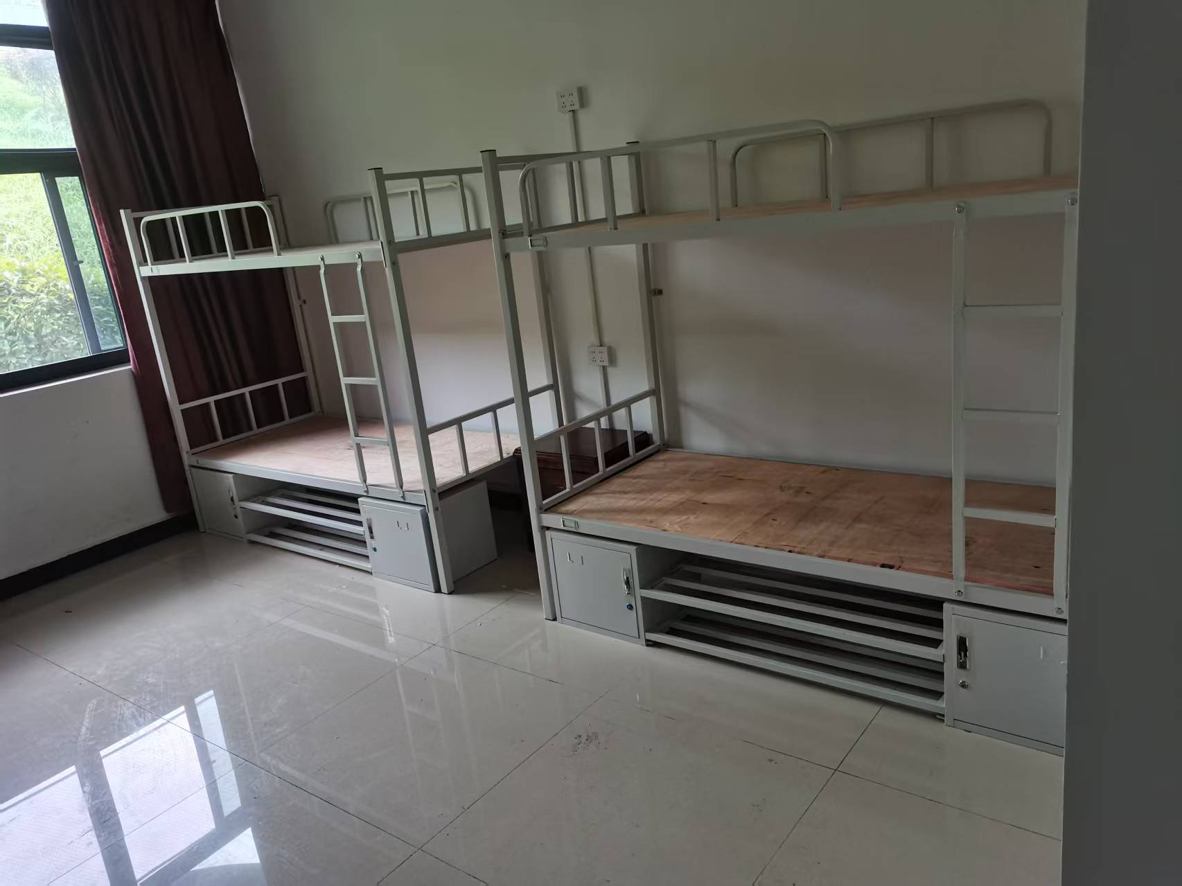 SA-1166双层型材床